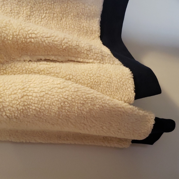 J. Crew cream navy sherpa authentic fleece - Picture 5 of 11